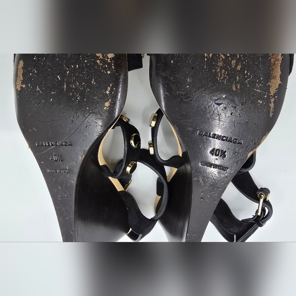 Balenciaga Leather Studded Accent T-Strap Sandals - Picture 15 of 16